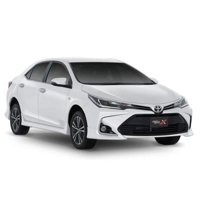 Toyota Corolla Grande for rent in Lahore – Luxury sedan rental for weddings, airport transfers & corporate travel